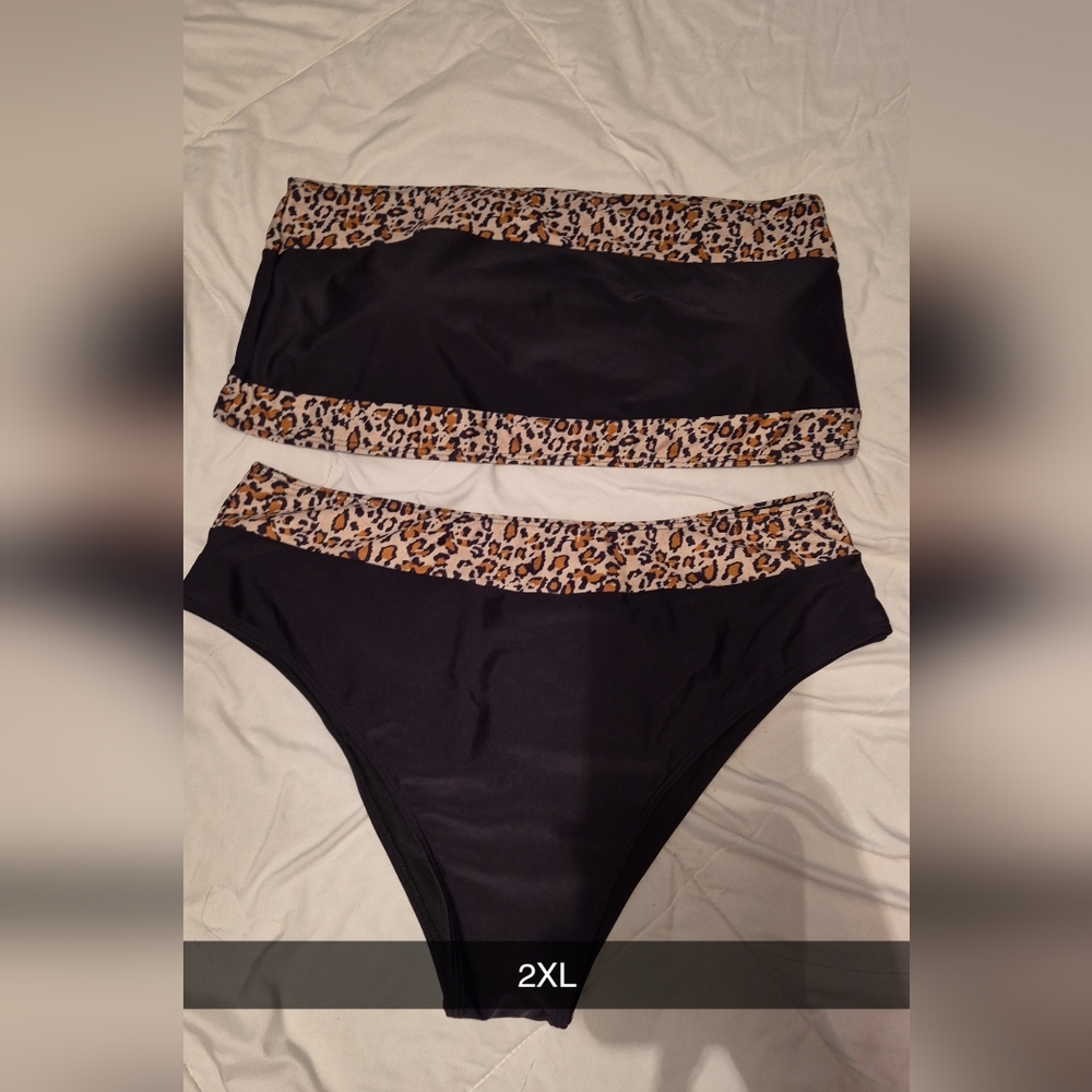 SHEIN Black and Leopard Print Bikini